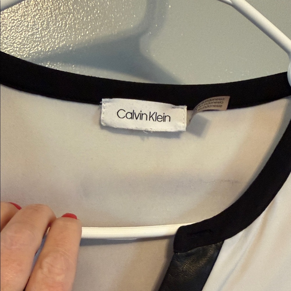 Calvin Klein Faux Black Leather V Neck Beige Blouse - Picture 12 of 12